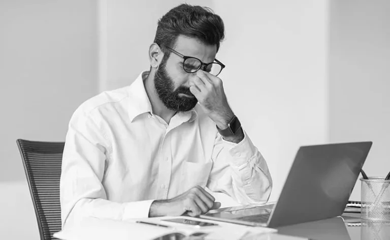 How Small Businesses Can Tackle Cash Flow Issues Caused by Unpaid Invoices and Debt